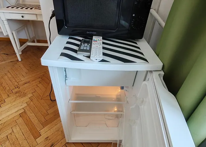 1 Budget 3* Бухарест